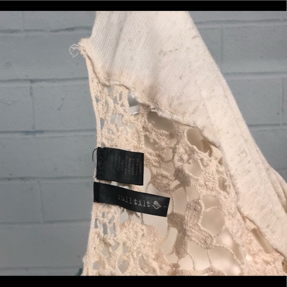 Full Tilt Light Weight Cream Cardigan Size L - Picture 4 of 4